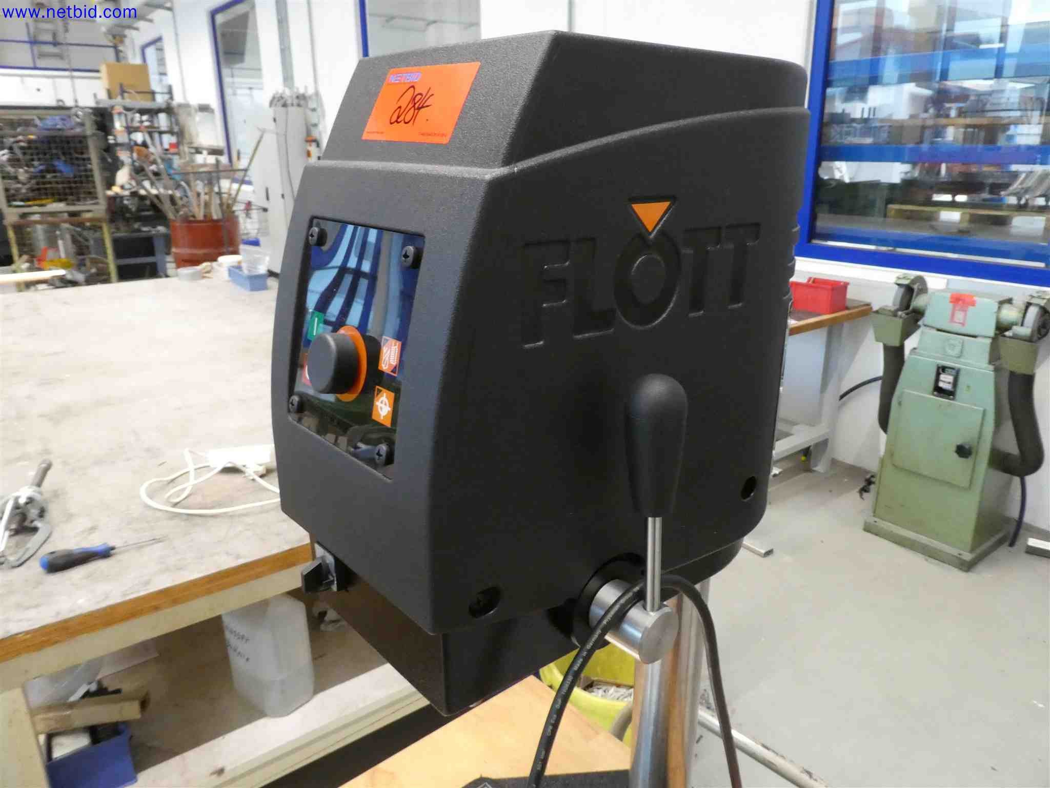 Machines for the production of precise metal components using CNC turning and CNC milling-3