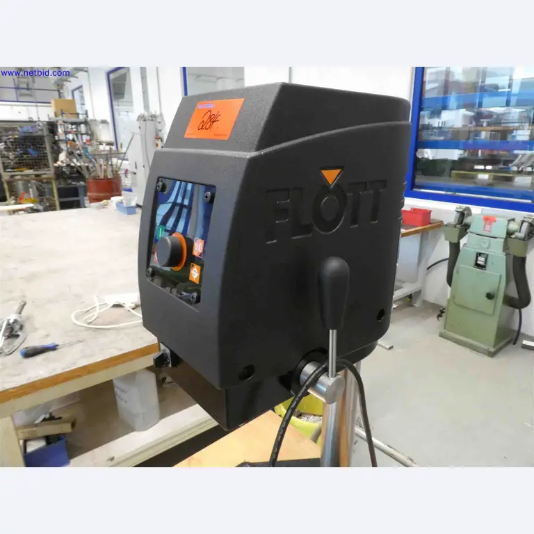 Machines for the production of precise metal components using CNC turning and CNC milling-3