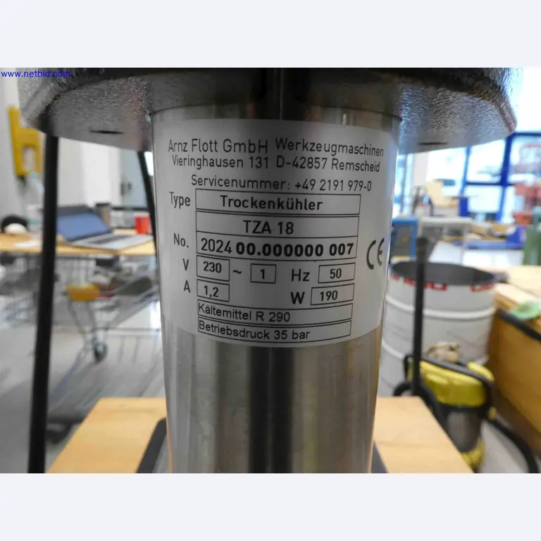 Machines for the production of precise metal components using CNC turning and CNC milling-4