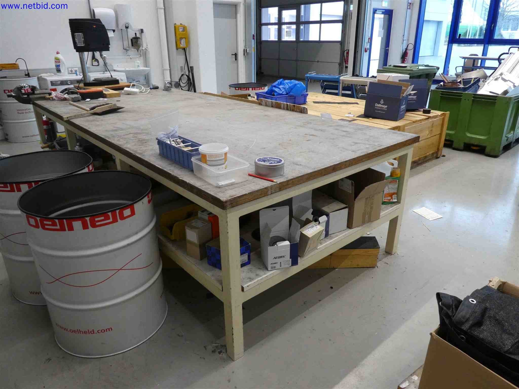 Machines for the production of precise metal components using CNC turning and CNC milling-2