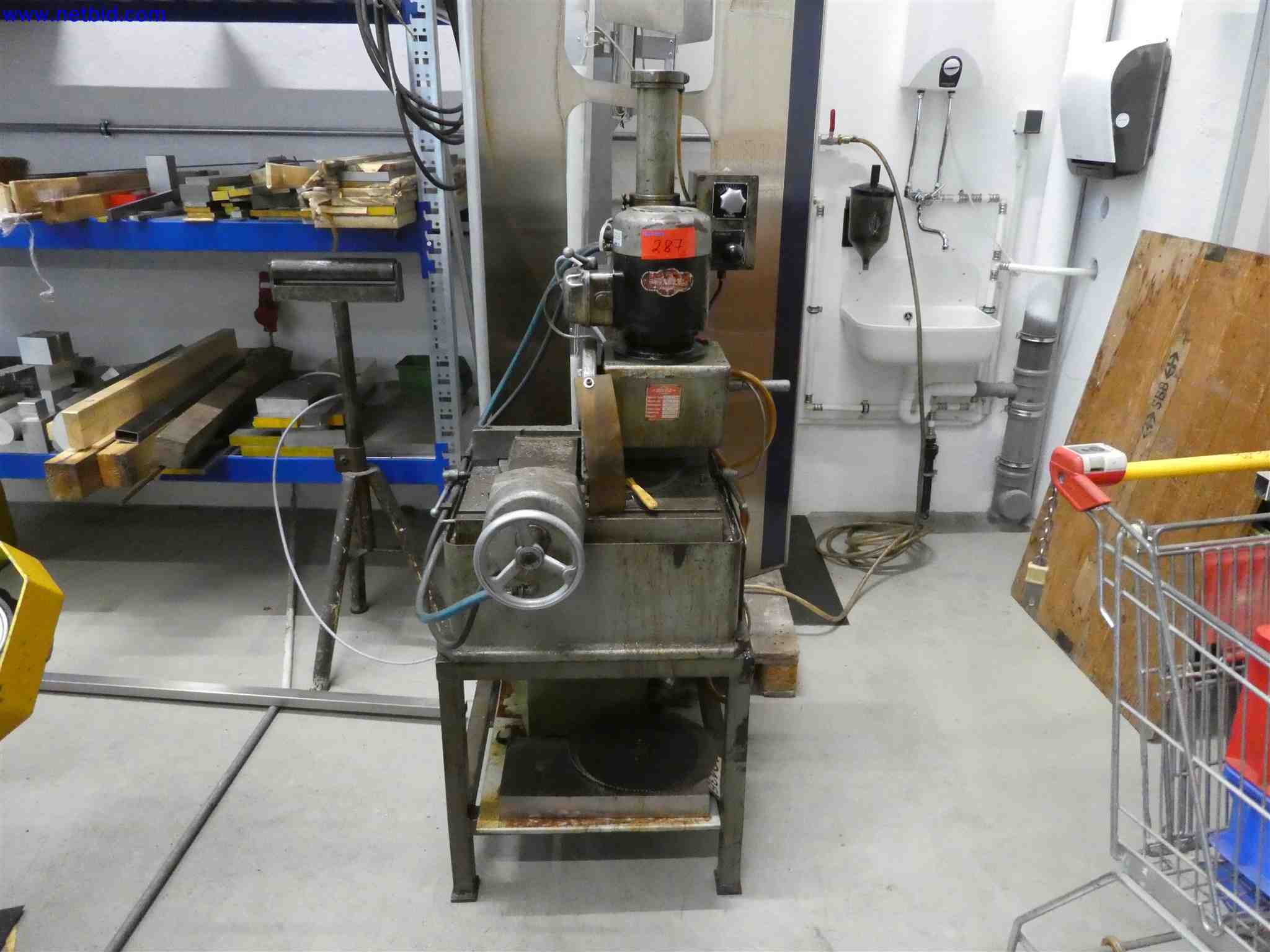 Machines for the production of precise metal components using CNC turning and CNC milling-1