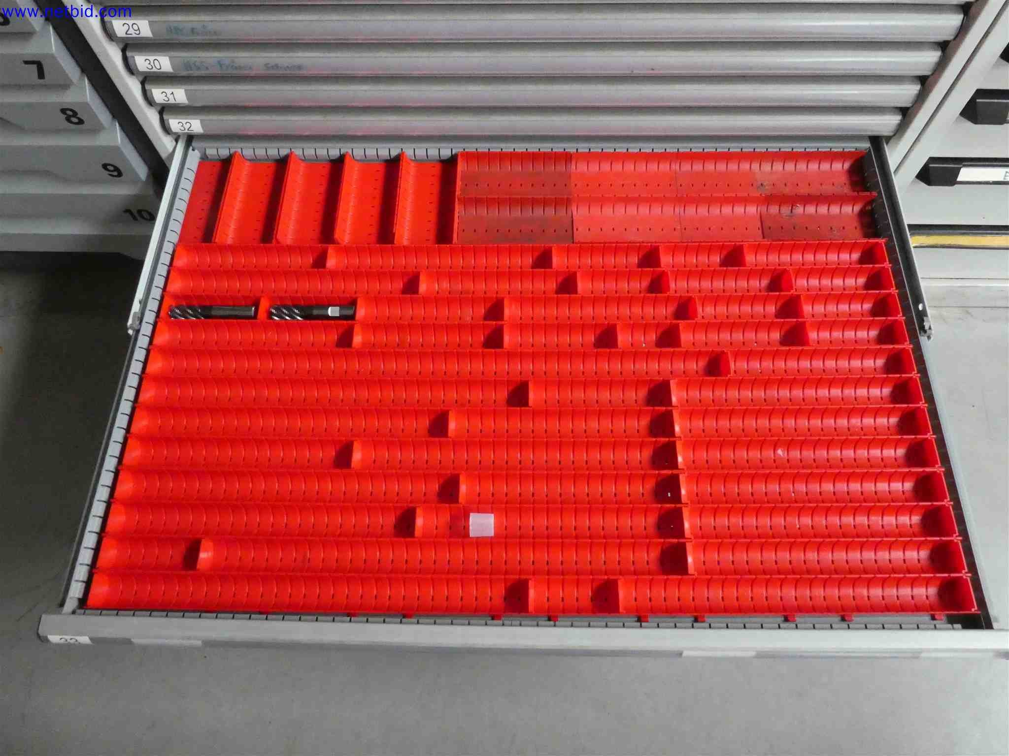 Machines for the production of precise metal components using CNC turning and CNC milling-10