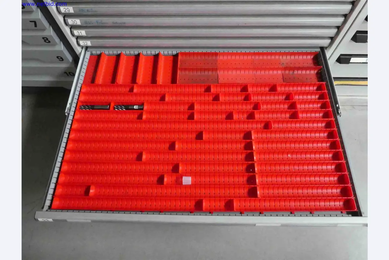 Machines for the production of precise metal components using CNC turning and CNC milling-10