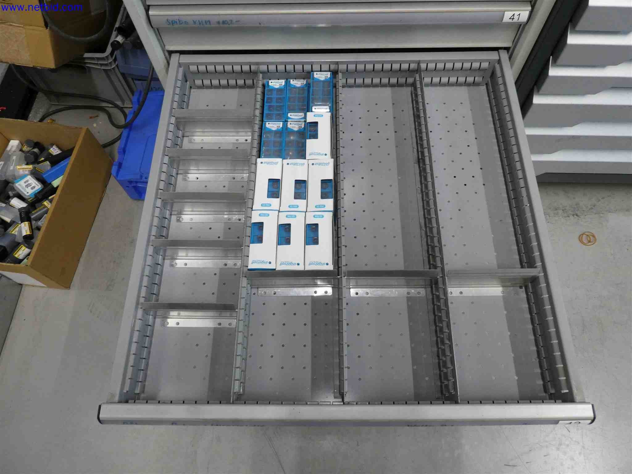 Machines for the production of precise metal components using CNC turning and CNC milling-17