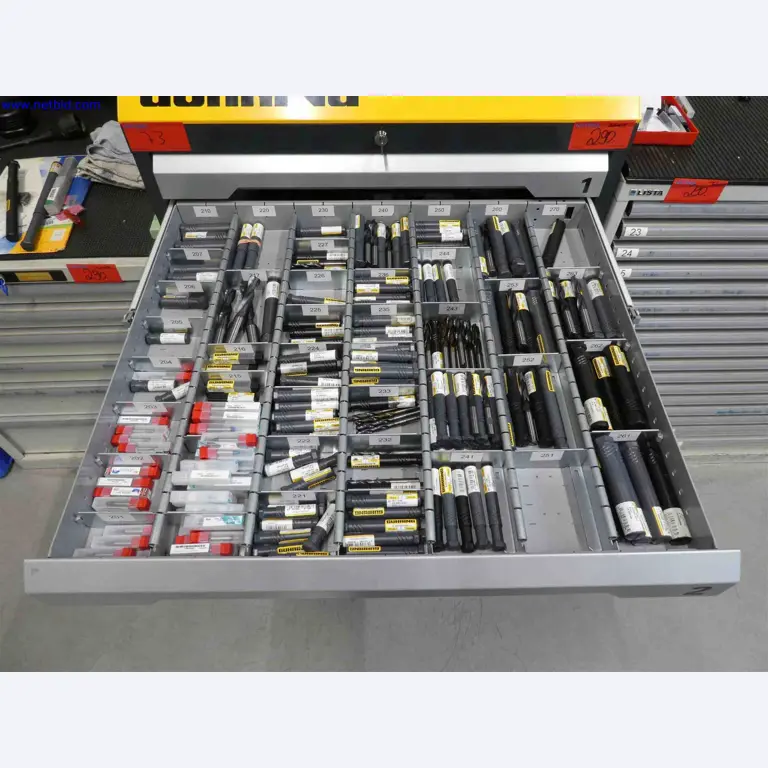 Machines for the production of precise metal components using CNC turning and CNC milling-22