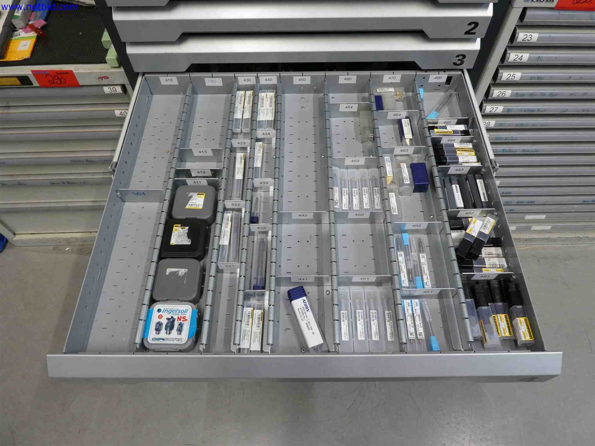 Machines for the production of precise metal components using CNC turning and CNC milling-24