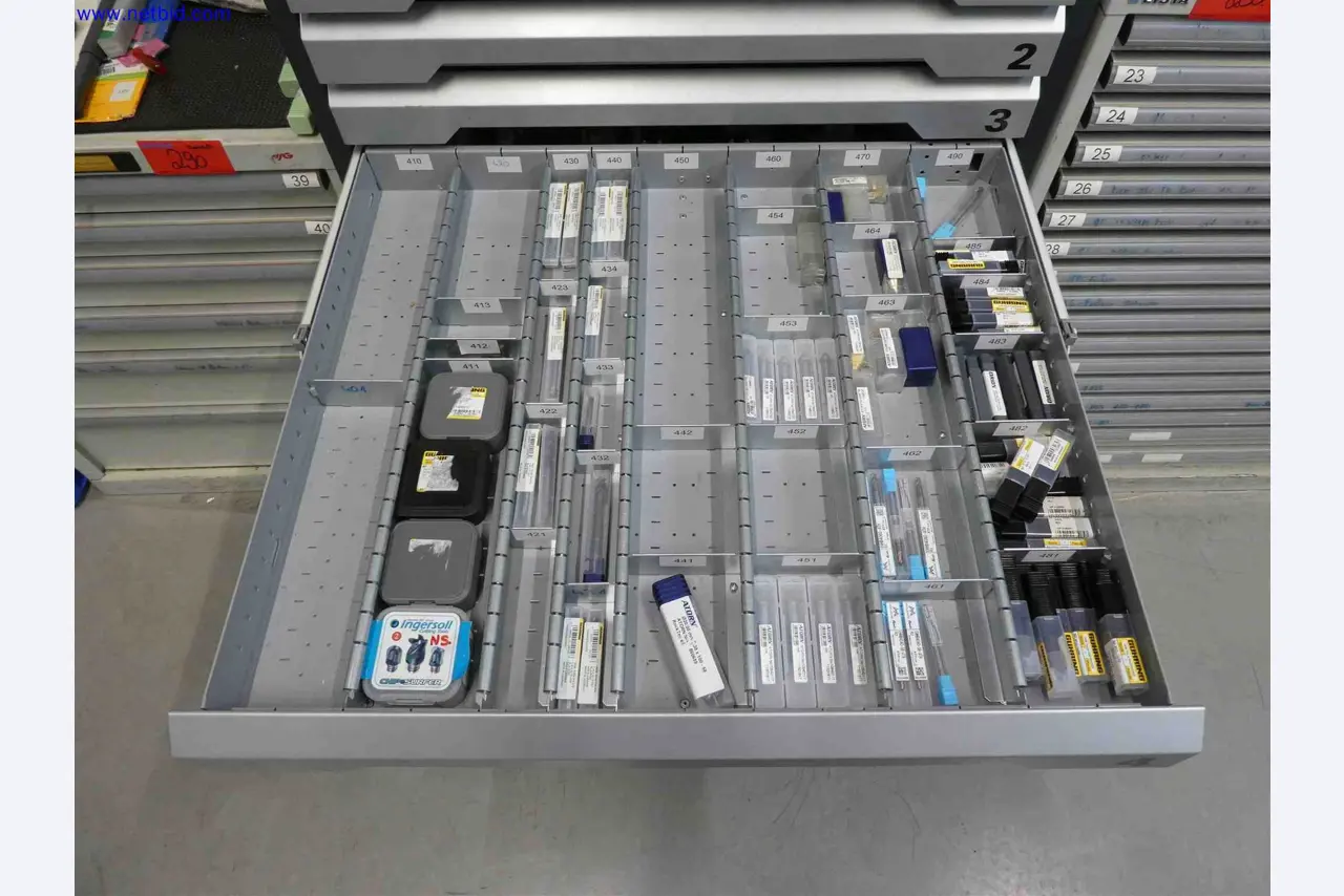 Machines for the production of precise metal components using CNC turning and CNC milling-24