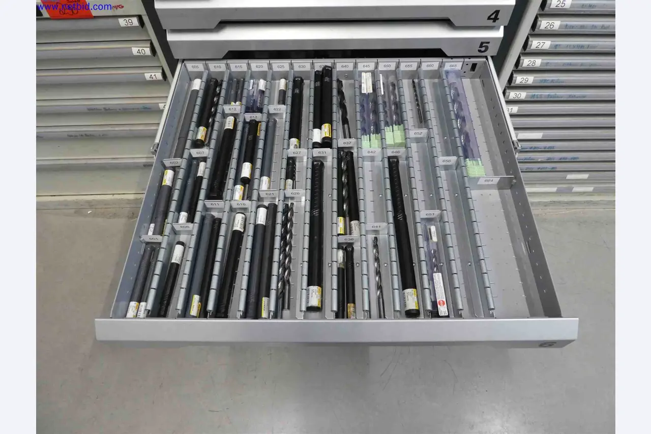 Machines for the production of precise metal components using CNC turning and CNC milling-26