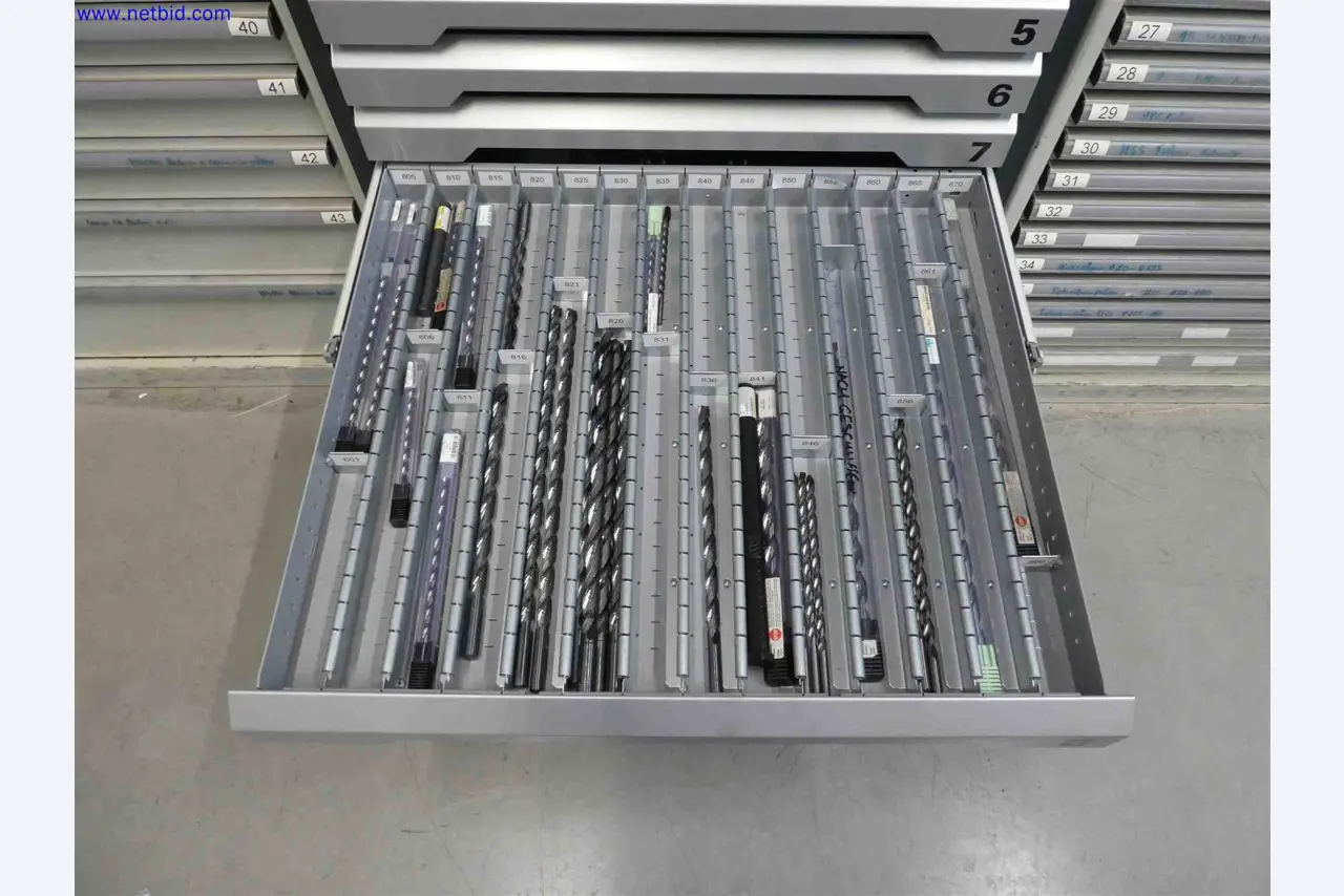 Machines for the production of precise metal components using CNC turning and CNC milling-28