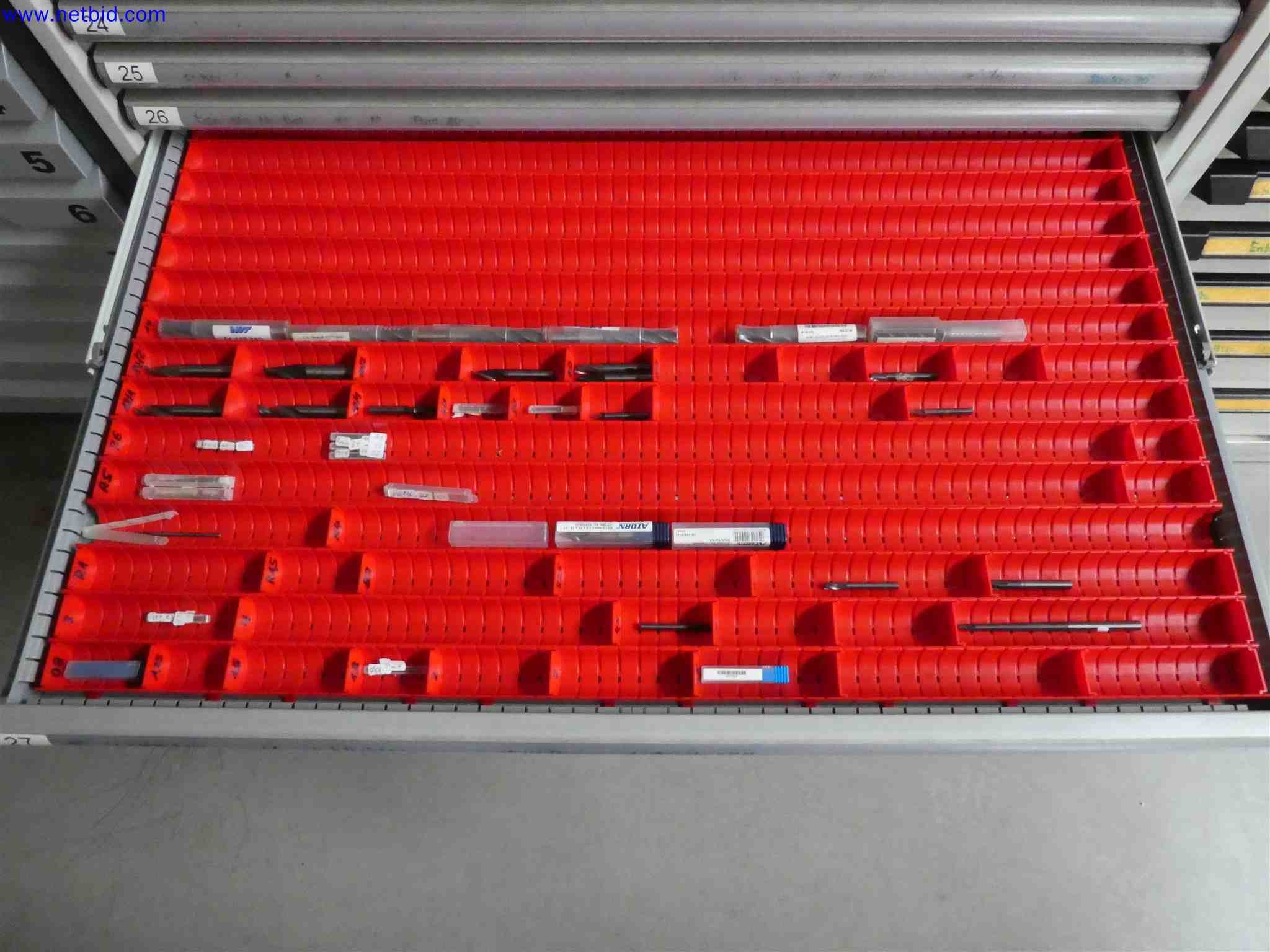 Machines for the production of precise metal components using CNC turning and CNC milling-7