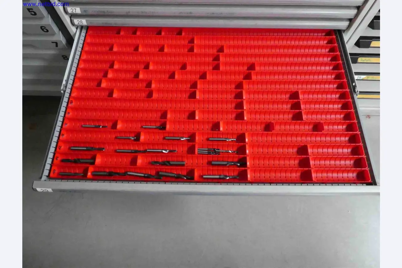 Machines for the production of precise metal components using CNC turning and CNC milling-8