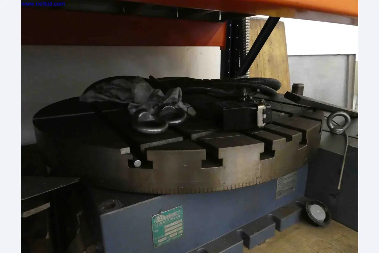 Machines for the production of precise metal components using CNC turning and CNC milling-2