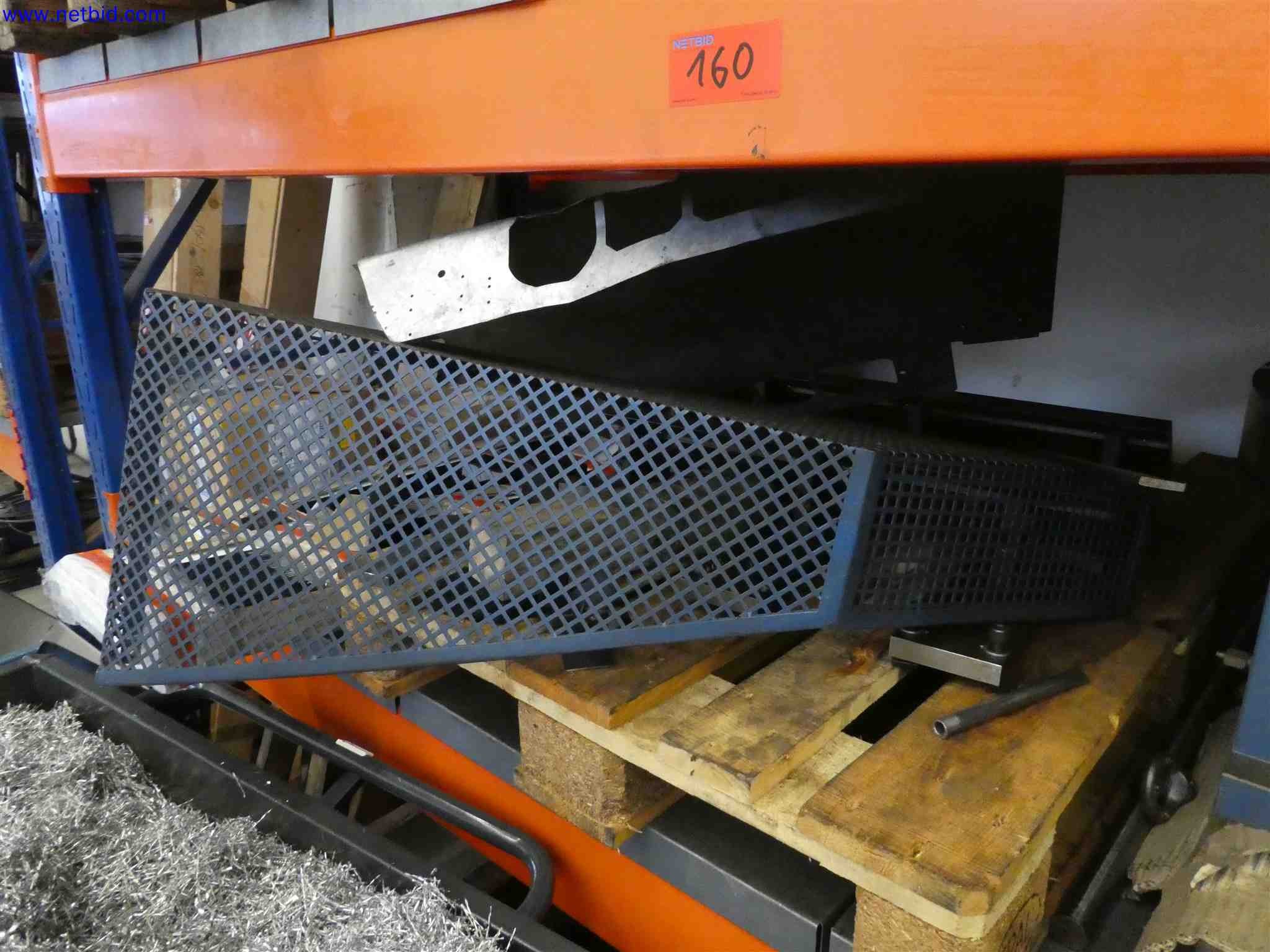 Machines for the production of precise metal components using CNC turning and CNC milling-4