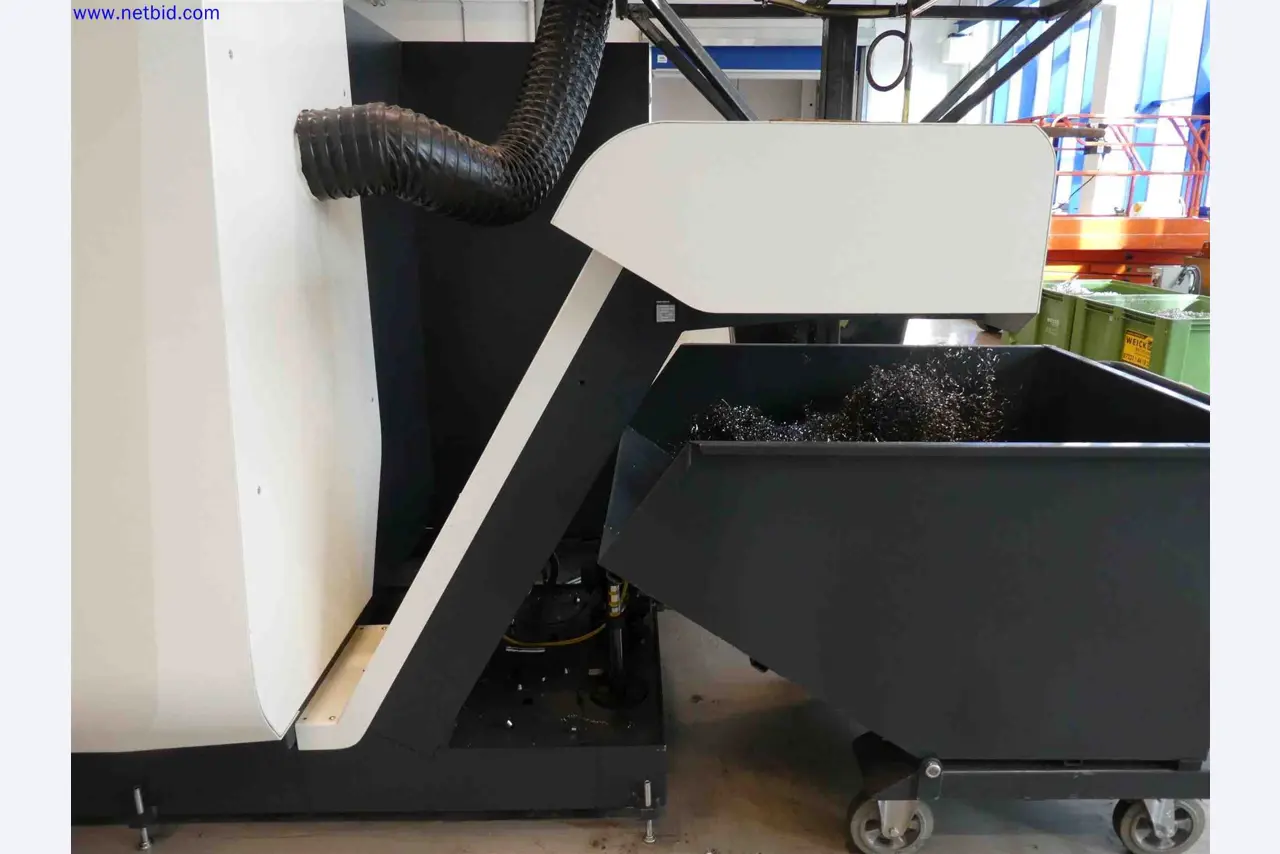 Maschinen zur Herstellung von präzisen Metallbauteilen mittels CNC-Drehen und CNC-Fräsen-10