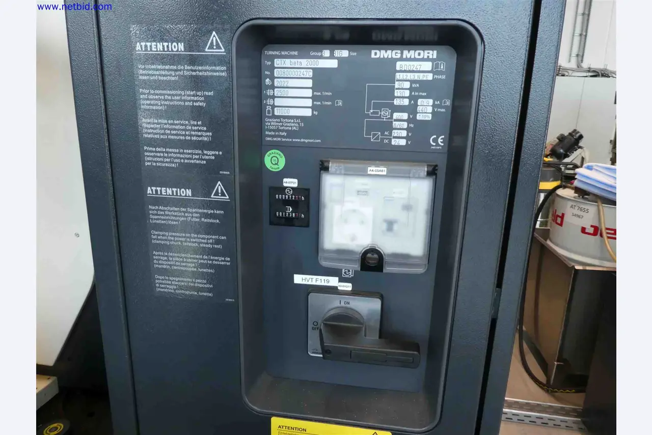 Maschinen zur Herstellung von präzisen Metallbauteilen mittels CNC-Drehen und CNC-Fräsen-16