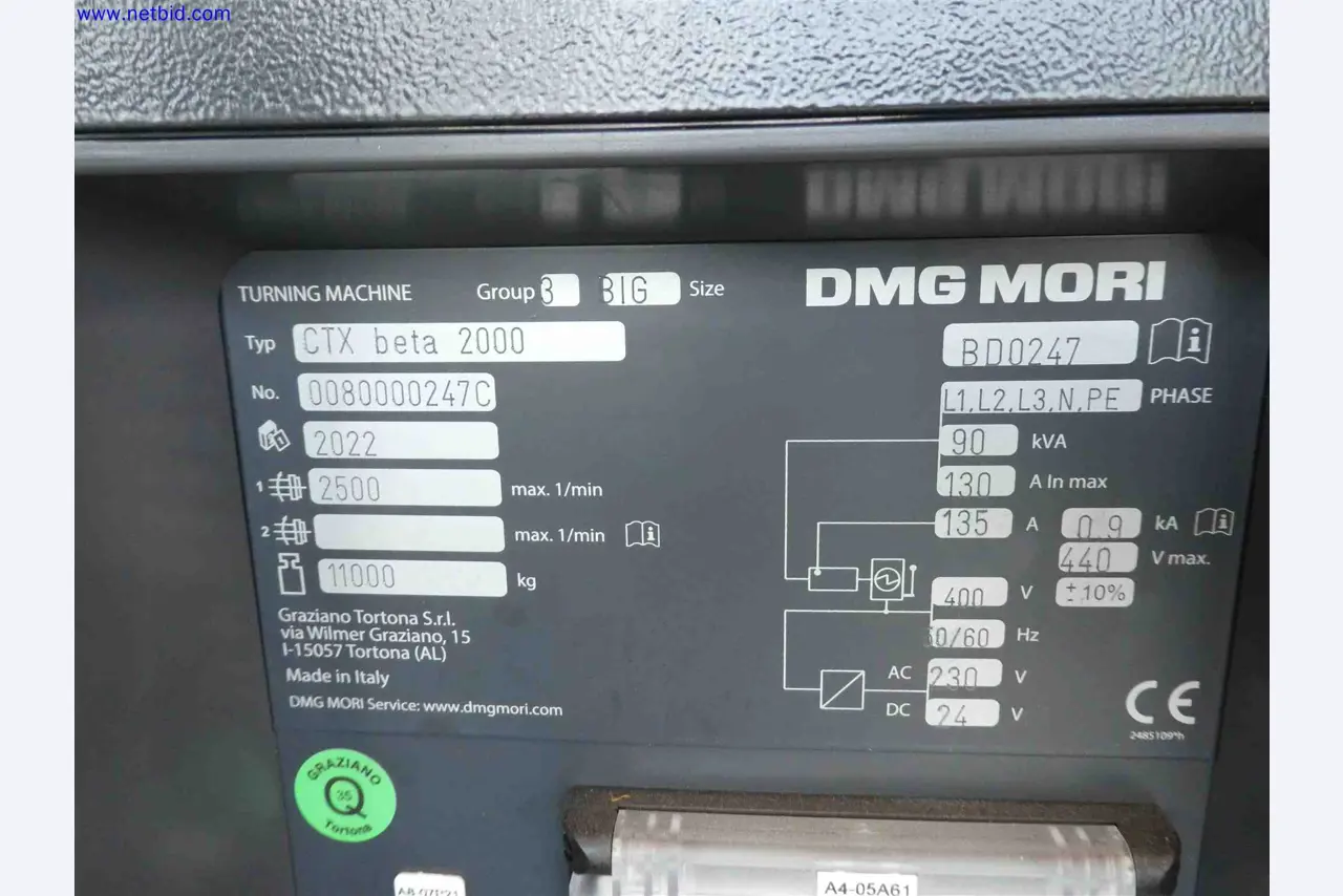 Maschinen zur Herstellung von präzisen Metallbauteilen mittels CNC-Drehen und CNC-Fräsen-17
