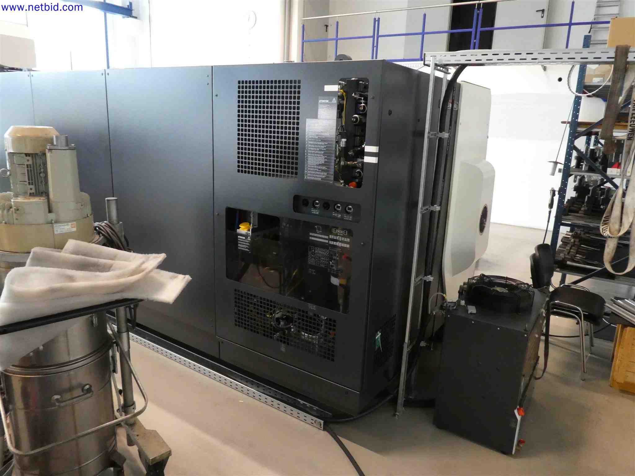 Maschinen zur Herstellung von präzisen Metallbauteilen mittels CNC-Drehen und CNC-Fräsen-18