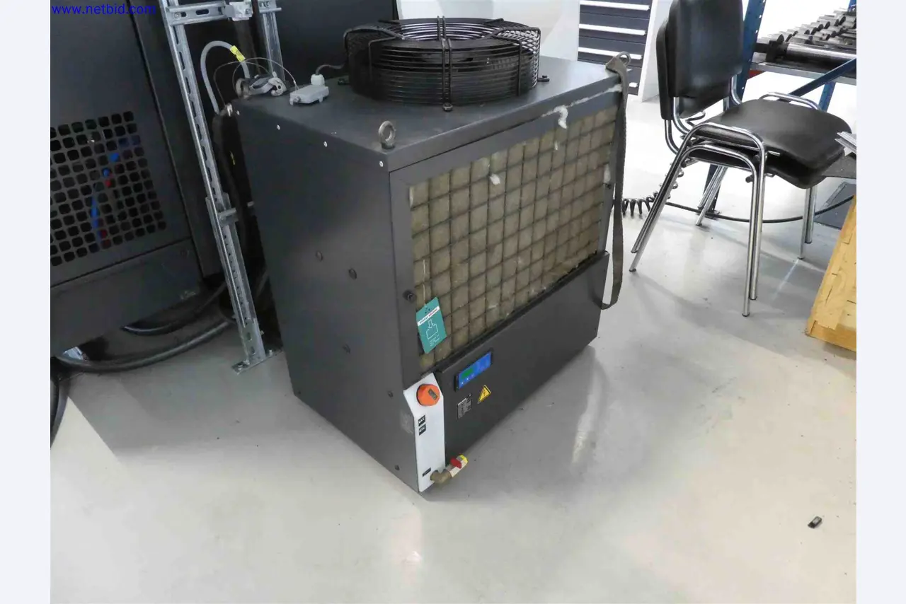 Maschinen zur Herstellung von präzisen Metallbauteilen mittels CNC-Drehen und CNC-Fräsen-19