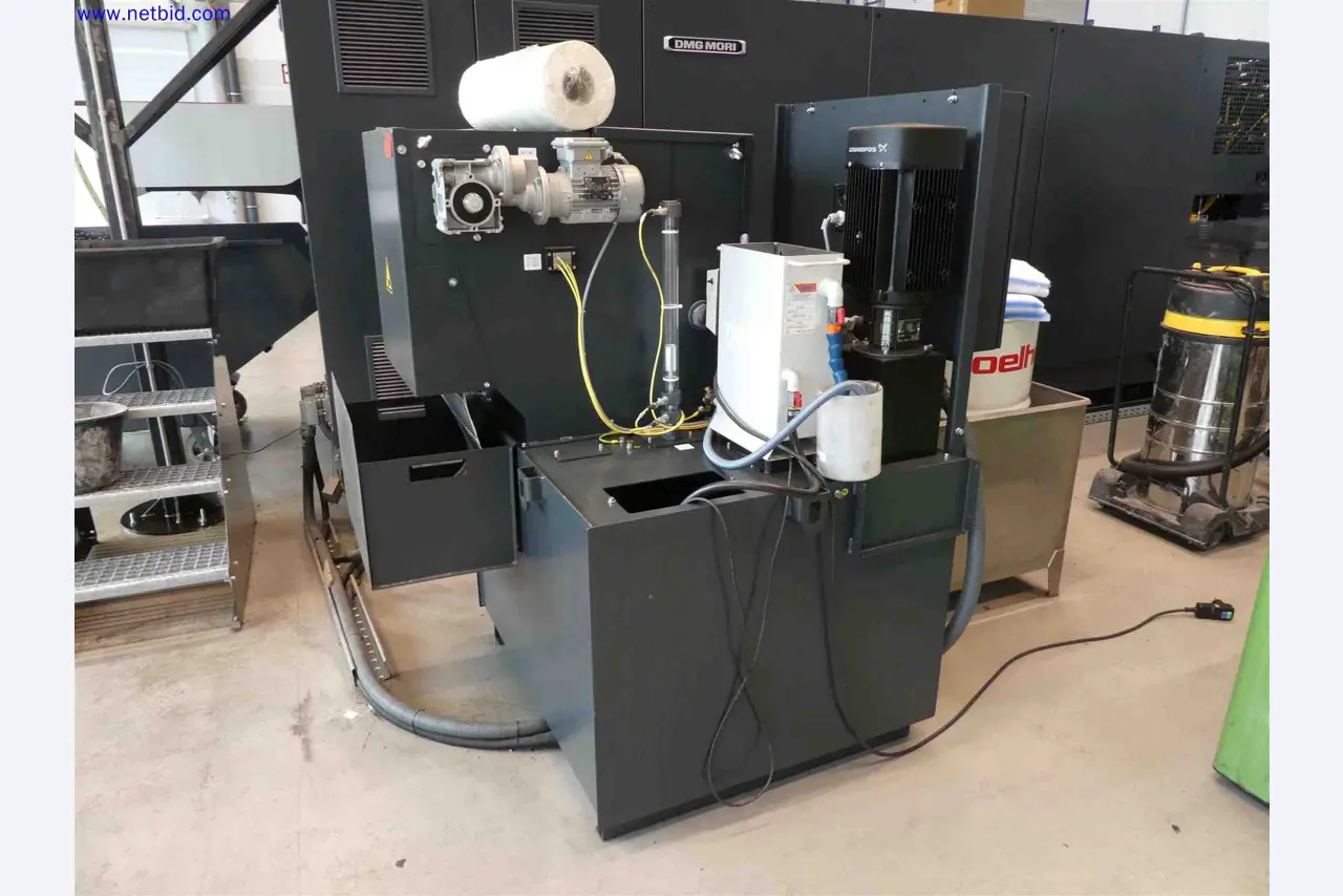 Maschinen zur Herstellung von präzisen Metallbauteilen mittels CNC-Drehen und CNC-Fräsen-20