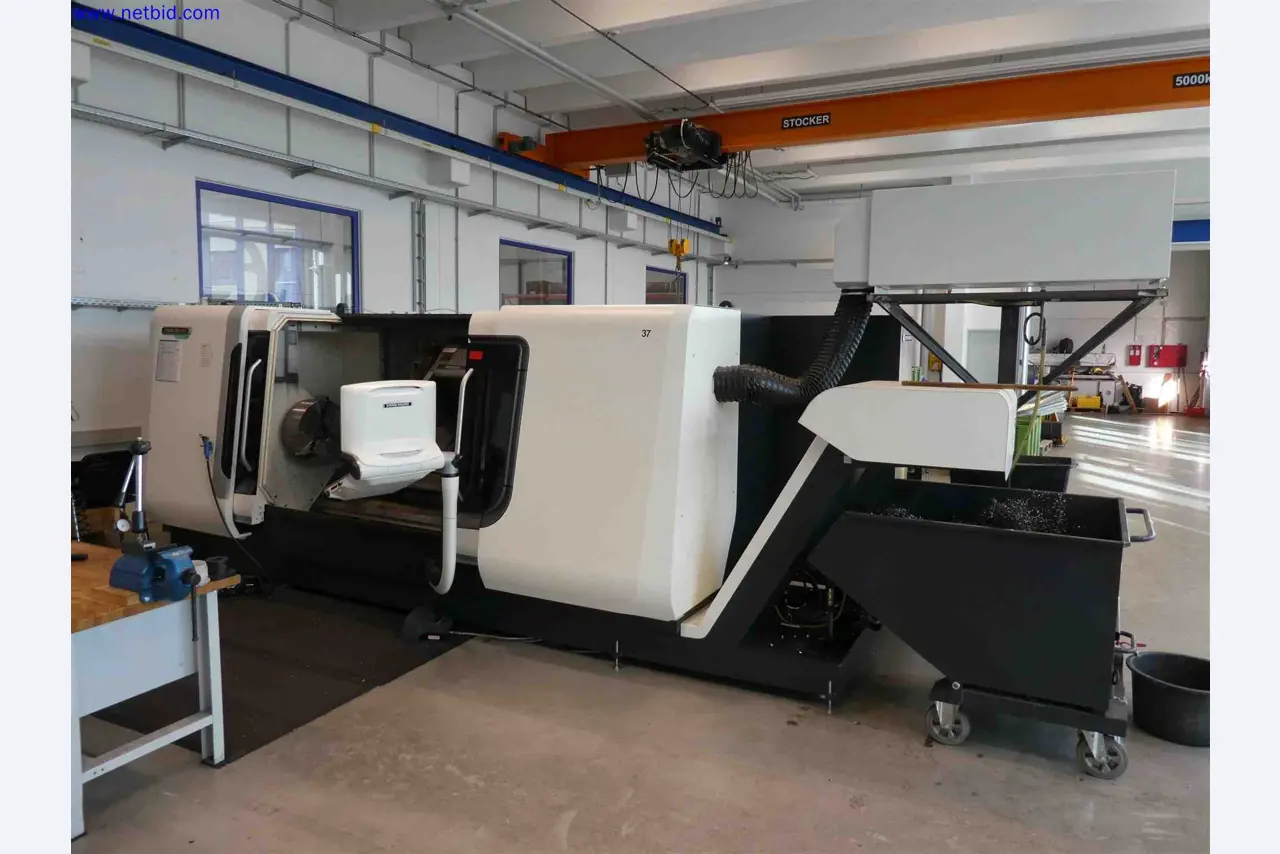 Maschinen zur Herstellung von präzisen Metallbauteilen mittels CNC-Drehen und CNC-Fräsen-2