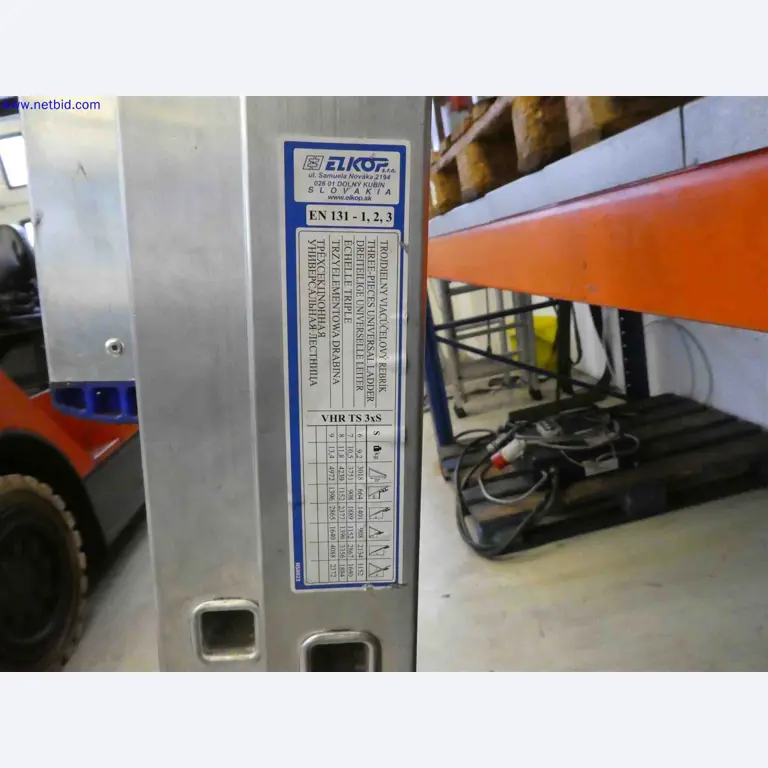 Machines for the production of precise metal components using CNC turning and CNC milling-4