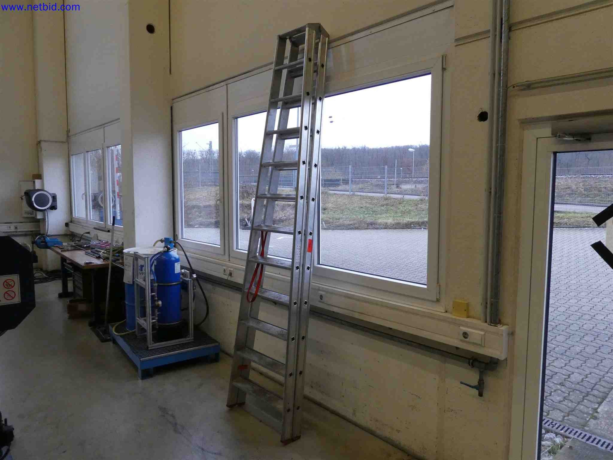 Machines for the production of precise metal components using CNC turning and CNC milling-5