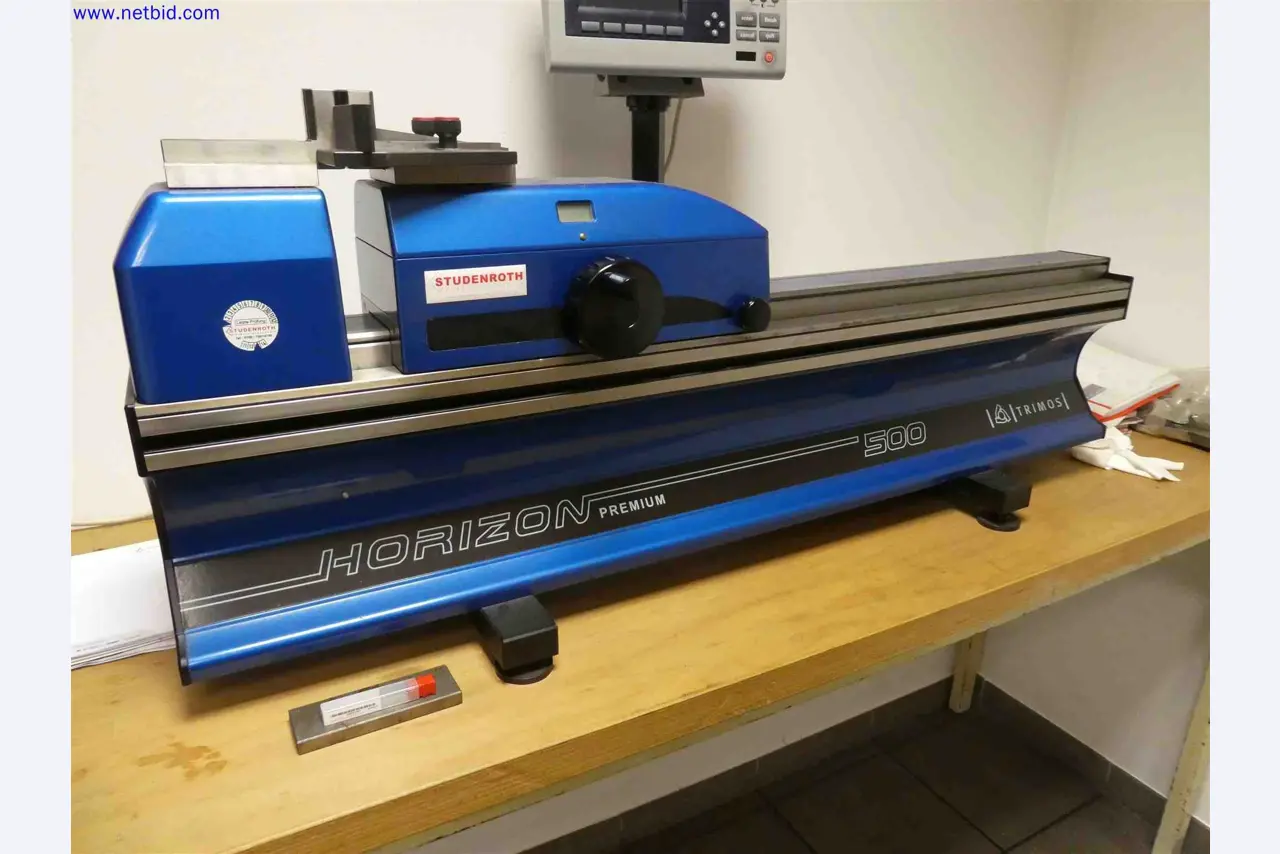 Machines for the production of precise metal components using CNC turning and CNC milling-3