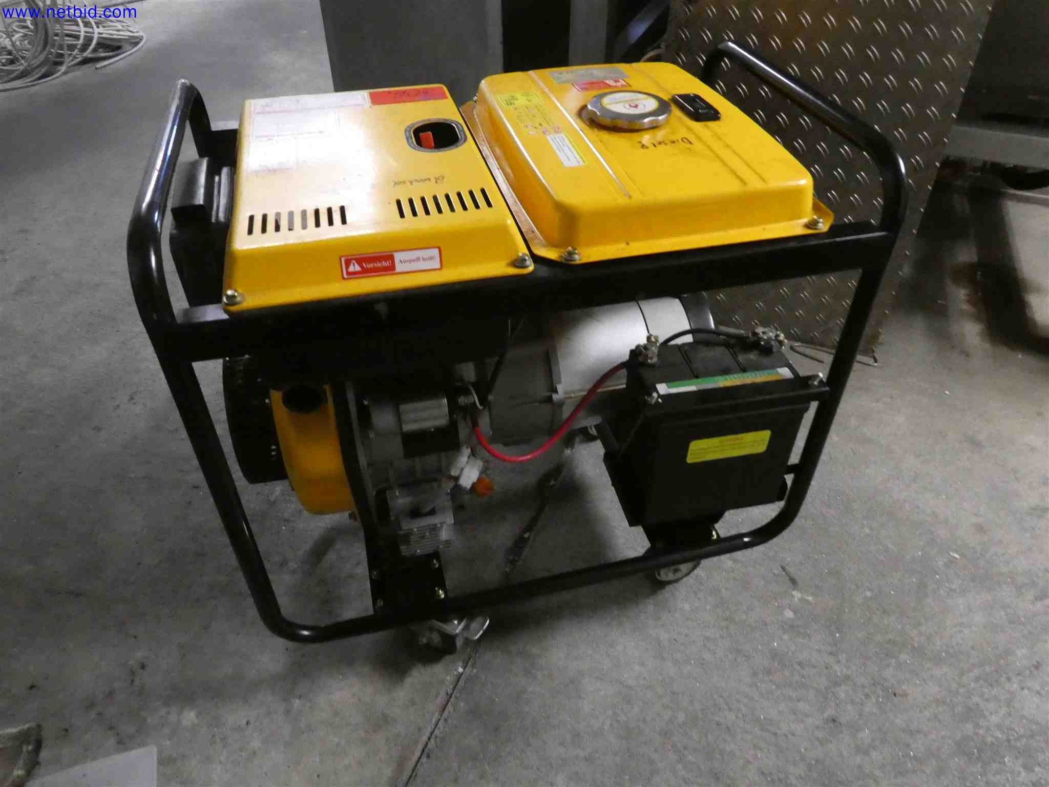 Stroji za izdelavo natančnih kovinskih komponent s CNC struženjem in CNC rezkanjem-4