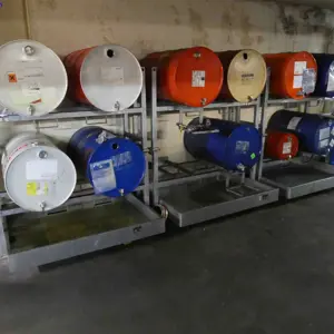 12 Ölfassregale Meiler