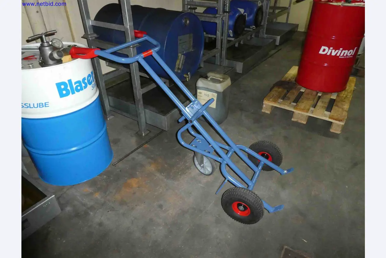 Machines for the production of precise metal components using CNC turning and CNC milling-4