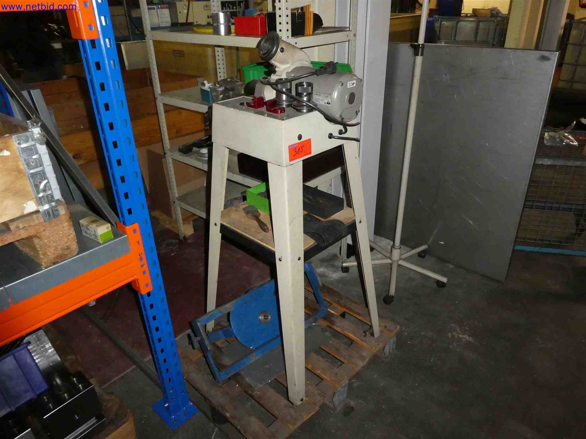 Machines for the production of precise metal components using CNC turning and CNC milling-1