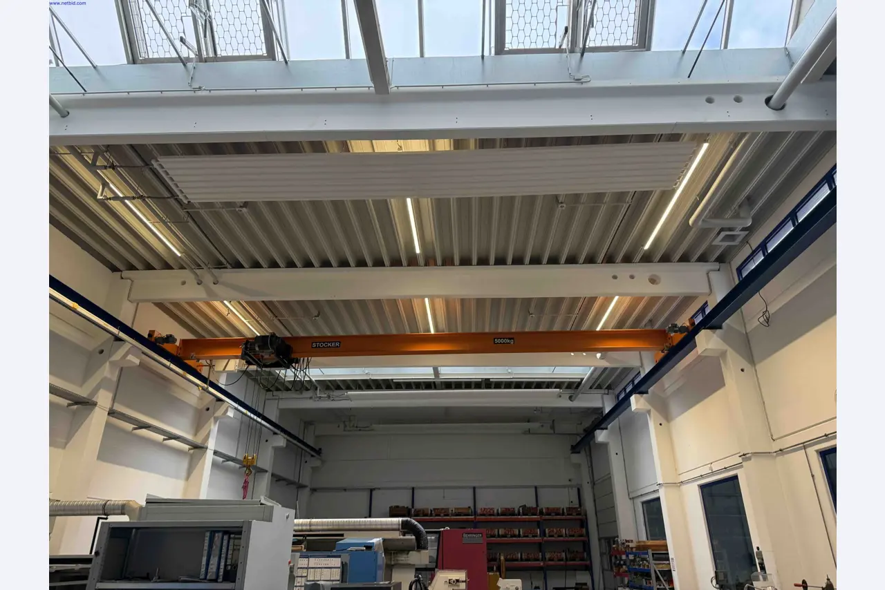 Machines for the production of precise metal components using CNC turning and CNC milling-1