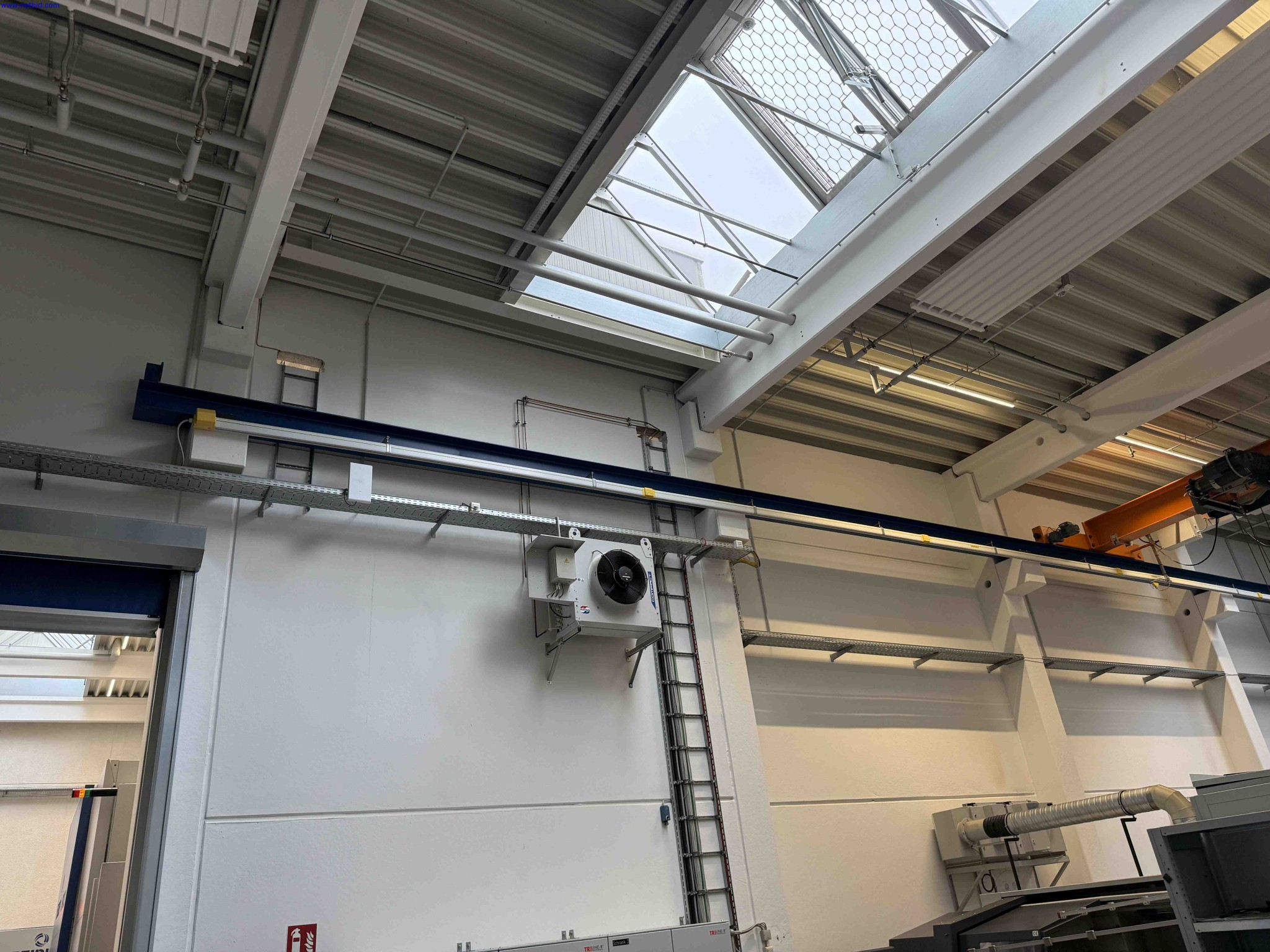 Machines for the production of precise metal components using CNC turning and CNC milling-2