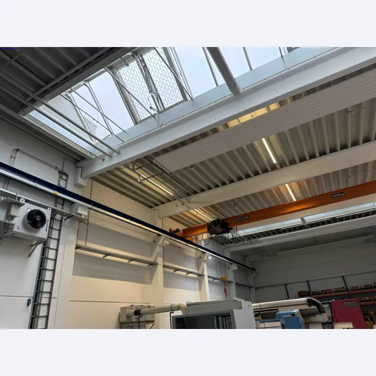 Machines for the production of precise metal components using CNC turning and CNC milling-3