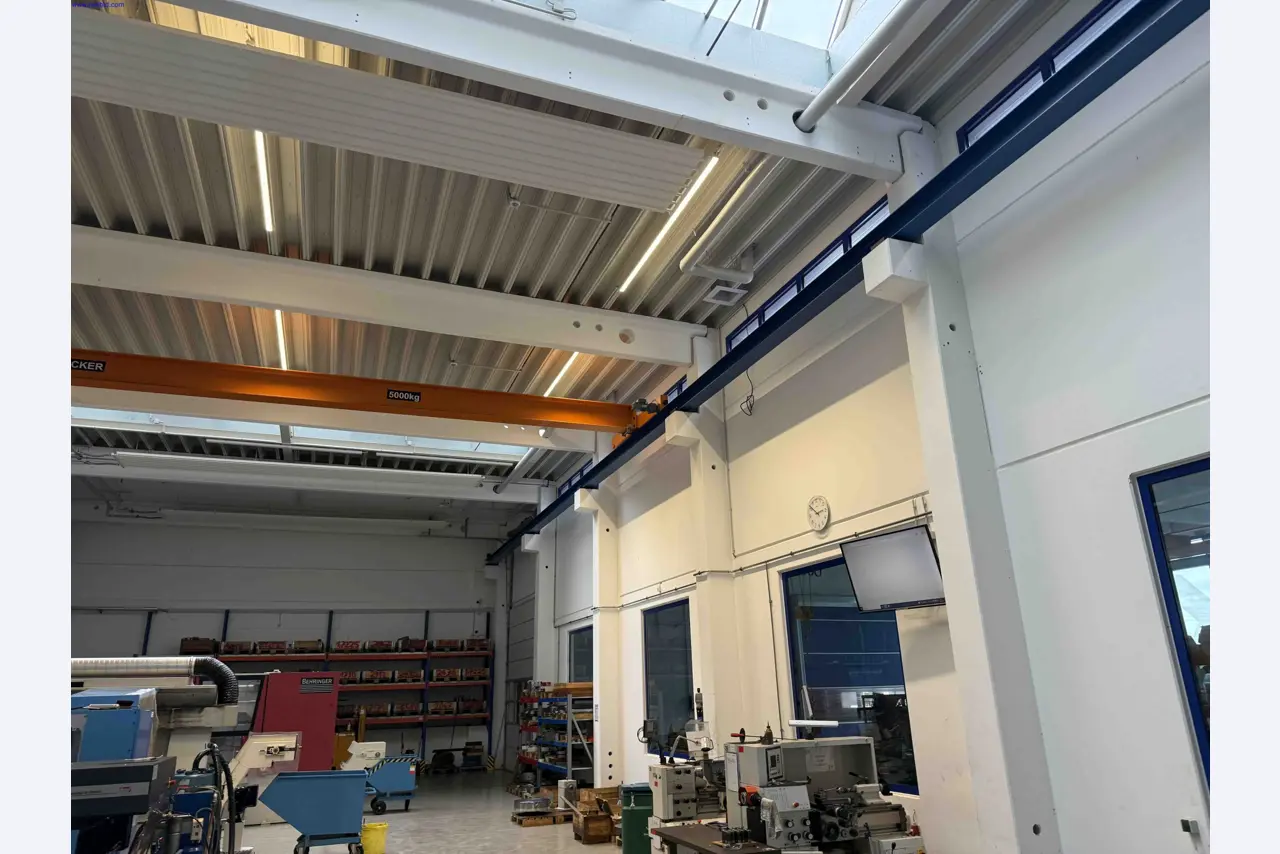 Machines for the production of precise metal components using CNC turning and CNC milling-4