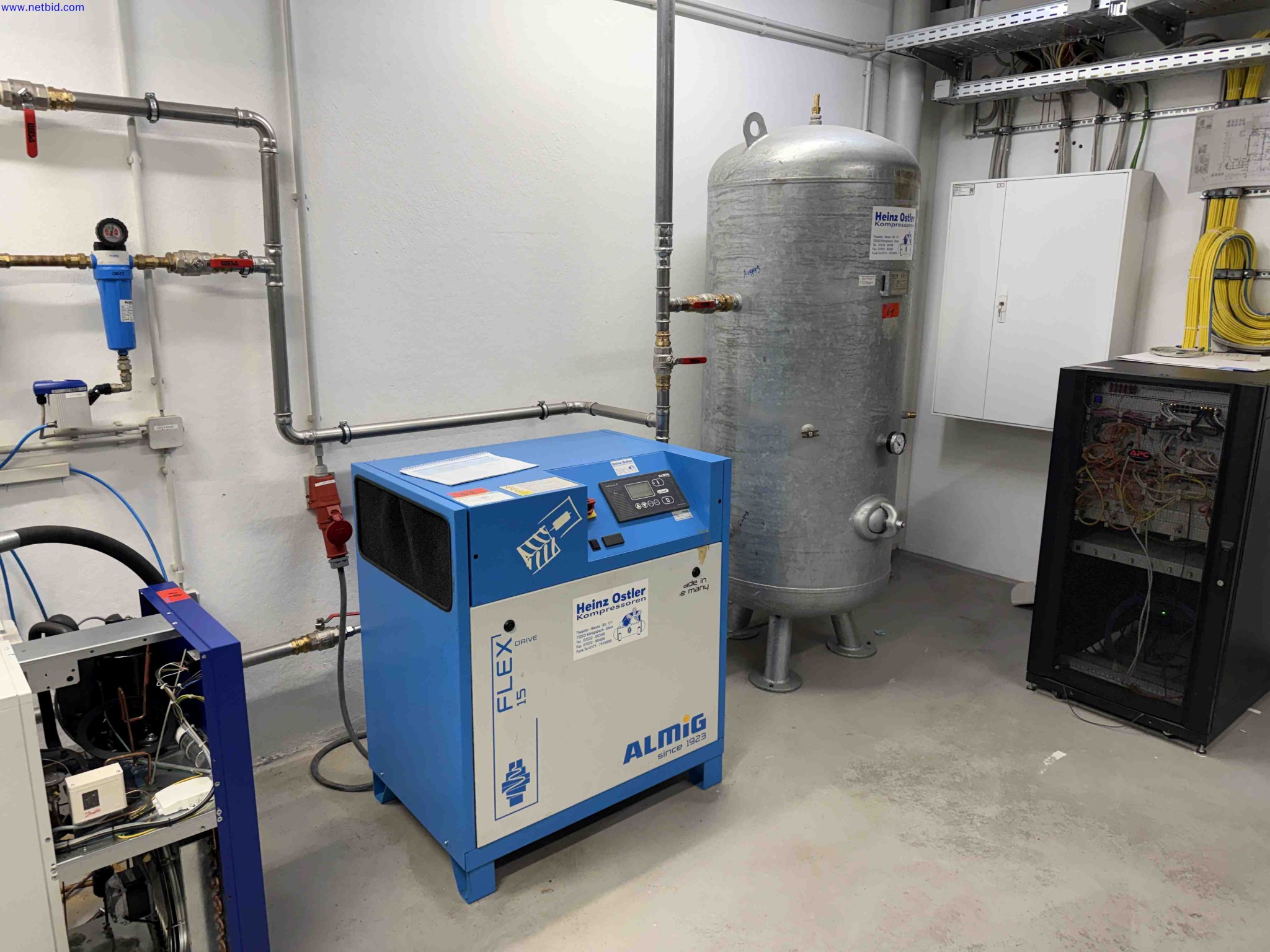 Machines for the production of precise metal components using CNC turning and CNC milling-3