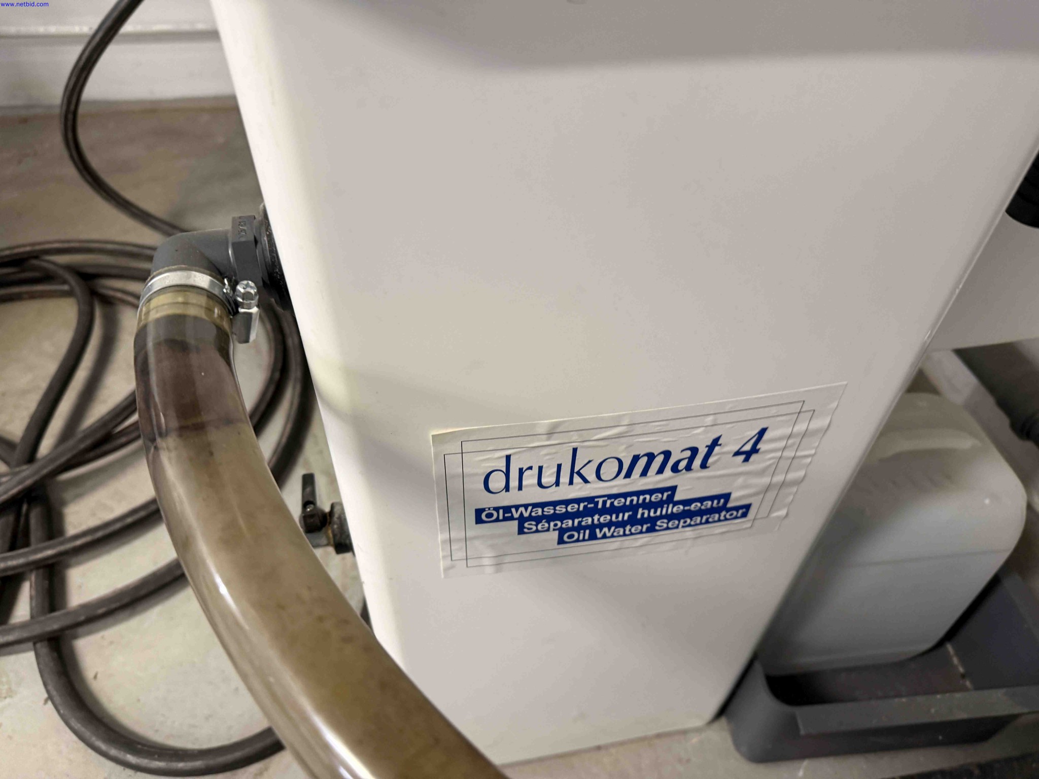 Machines for the production of precise metal components using CNC turning and CNC milling-7