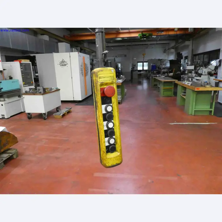 Machines for the production of precise metal components using CNC turning and CNC milling-10