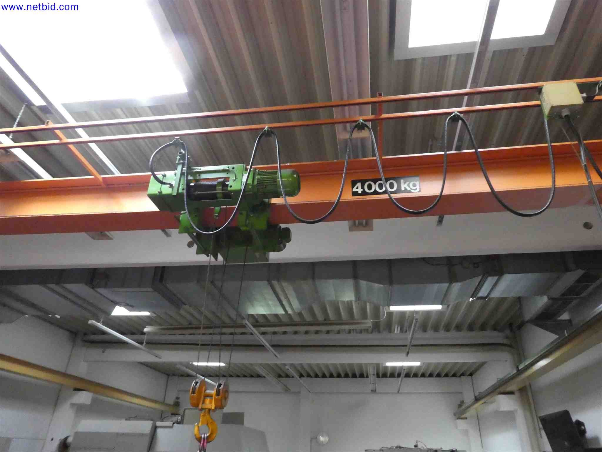 Machines for the production of precise metal components using CNC turning and CNC milling-3