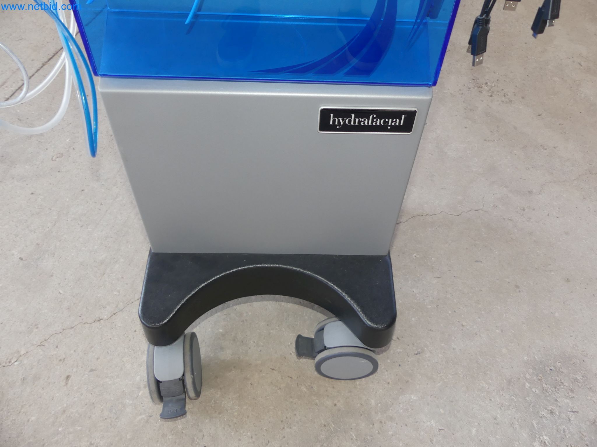 Appareils pour traitements esthétiques-12