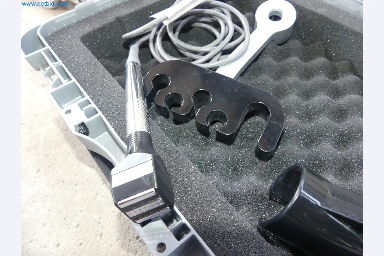 Urządzenia do zabiegów kosmetycznych-13