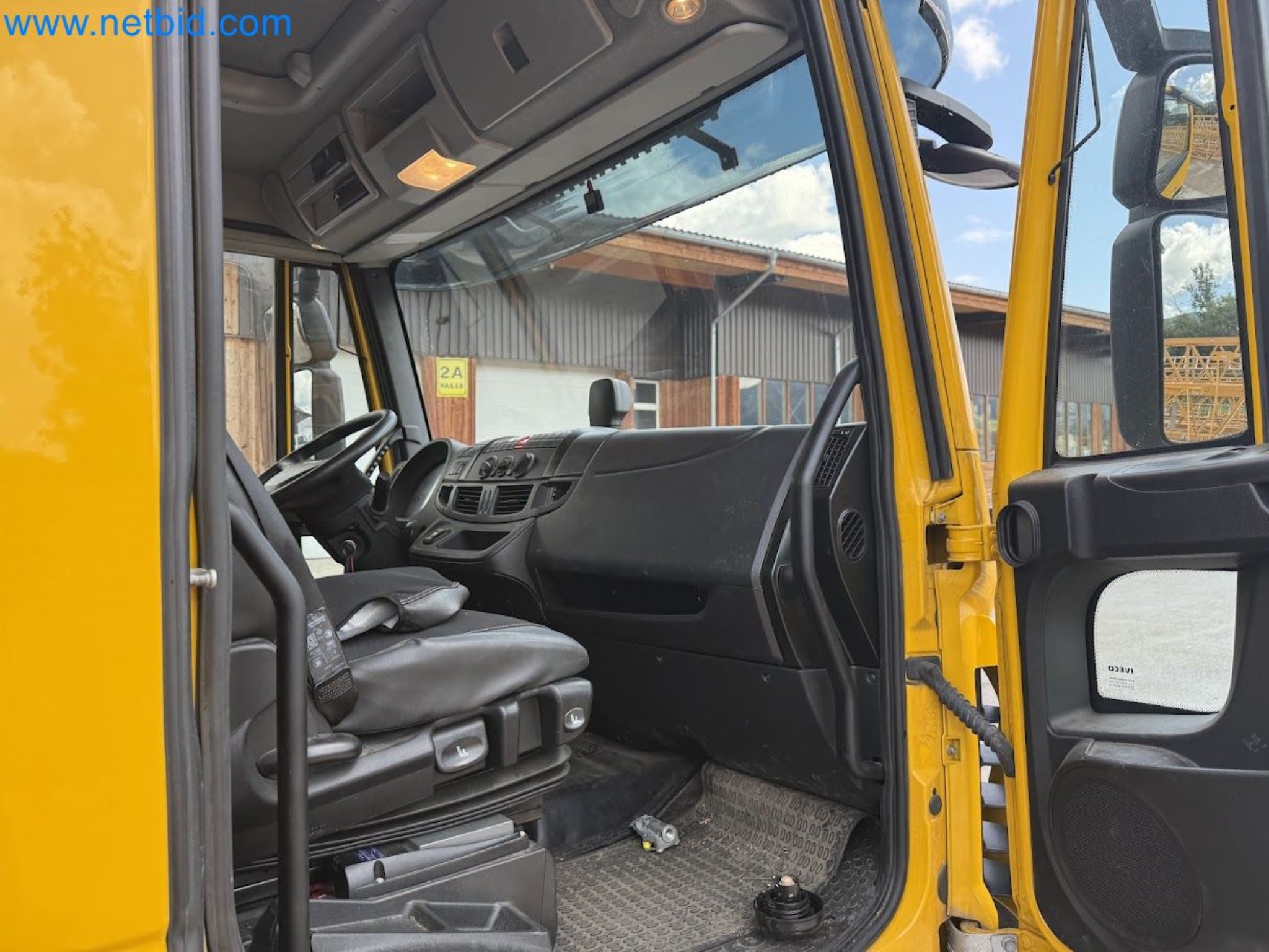 Ciężarówka IVECO 160-320 Eurocargo z żurawiem załadunkowym Palfinger PK 18002-EH B Power Link Plus-16