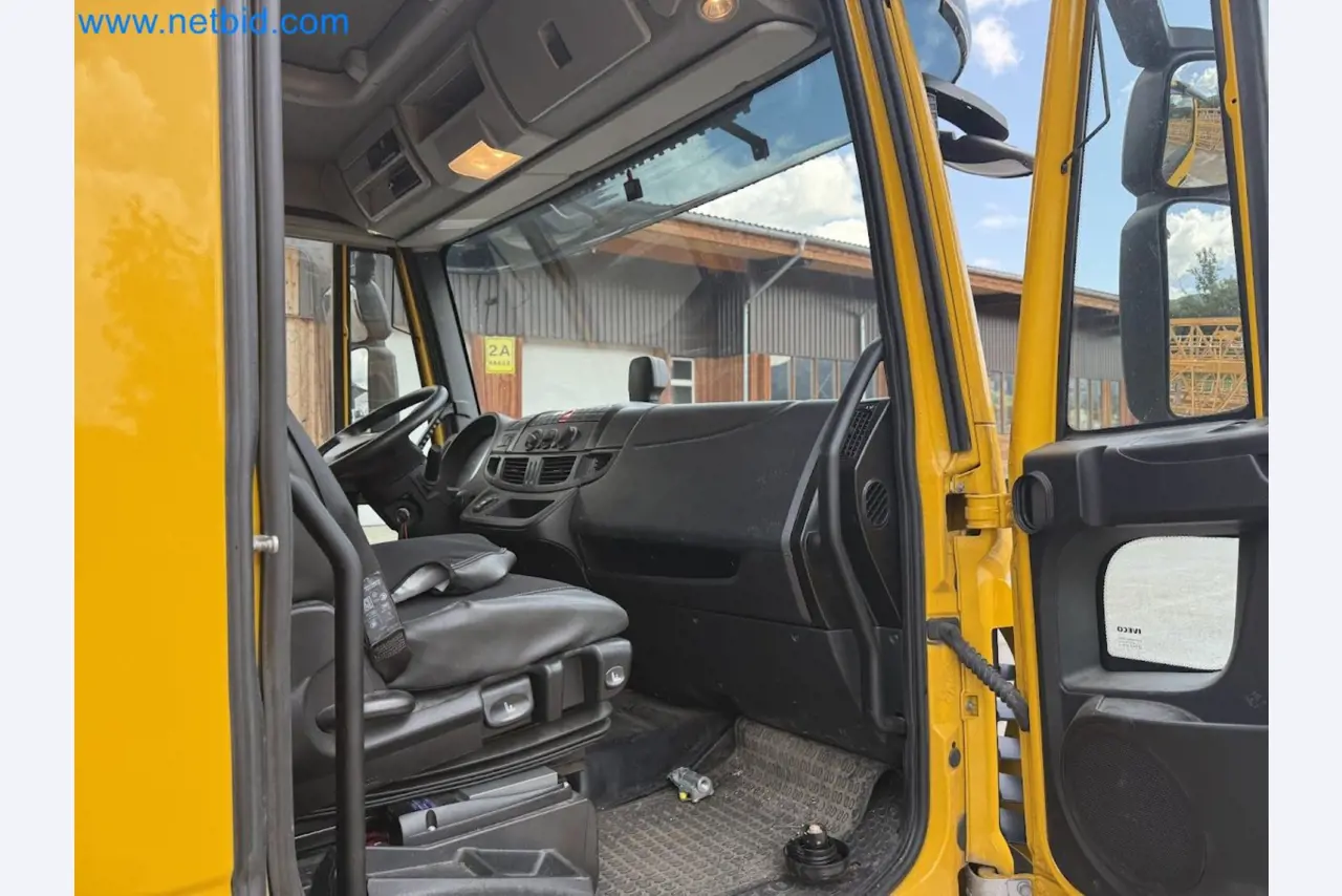 IVECO 160-320 Eurocargo truck with Palfinger PK 18002-EH B Power Link Plus loading crane-16
