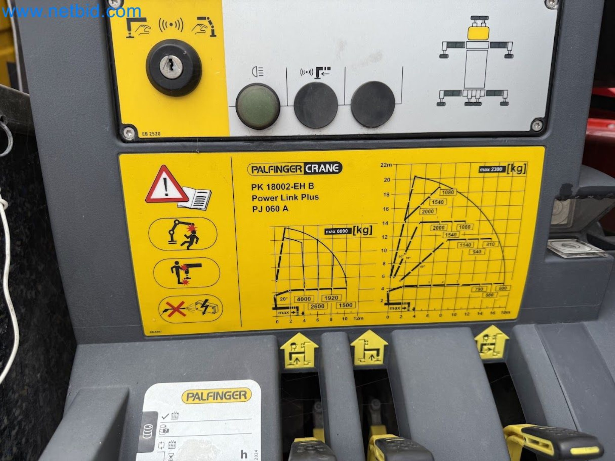 Ciężarówka IVECO 160-320 Eurocargo z żurawiem załadunkowym Palfinger PK 18002-EH B Power Link Plus-26