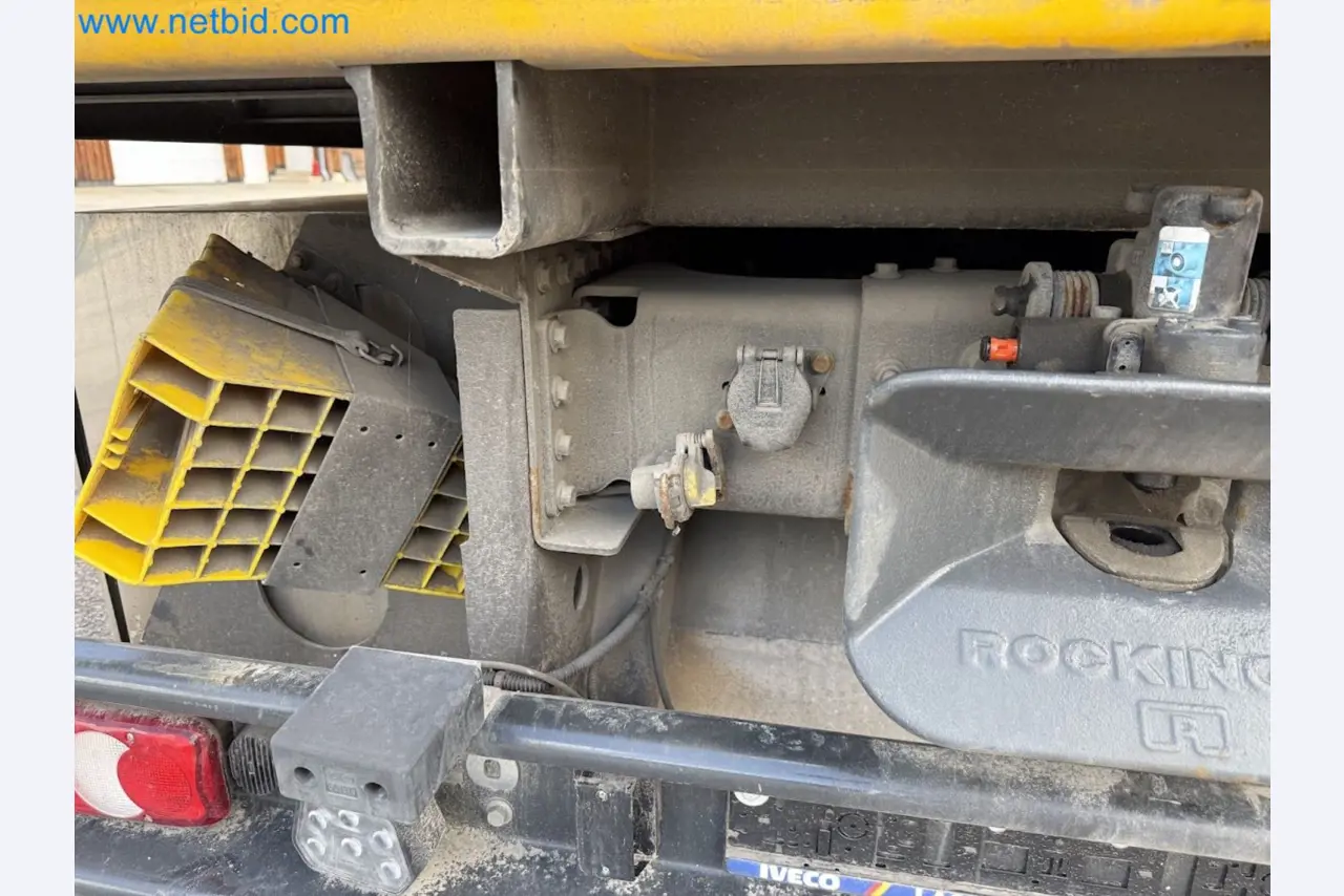 IVECO 160-320 Eurocargo truck with Palfinger PK 18002-EH B Power Link Plus loading crane-39