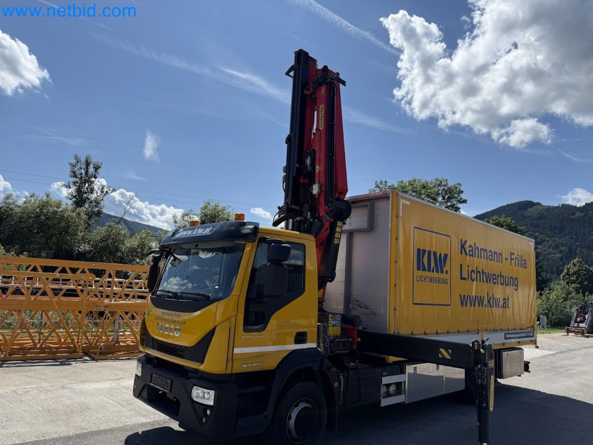 Ciężarówka IVECO 160-320 Eurocargo z żurawiem załadunkowym Palfinger PK 18002-EH B Power Link Plus-3