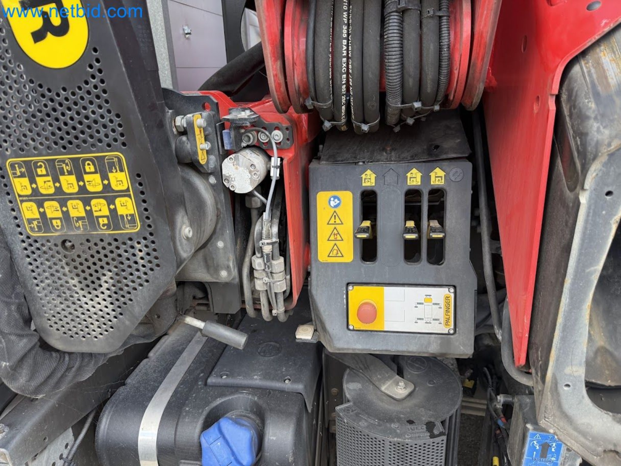 Ciężarówka IVECO 160-320 Eurocargo z żurawiem załadunkowym Palfinger PK 18002-EH B Power Link Plus-54