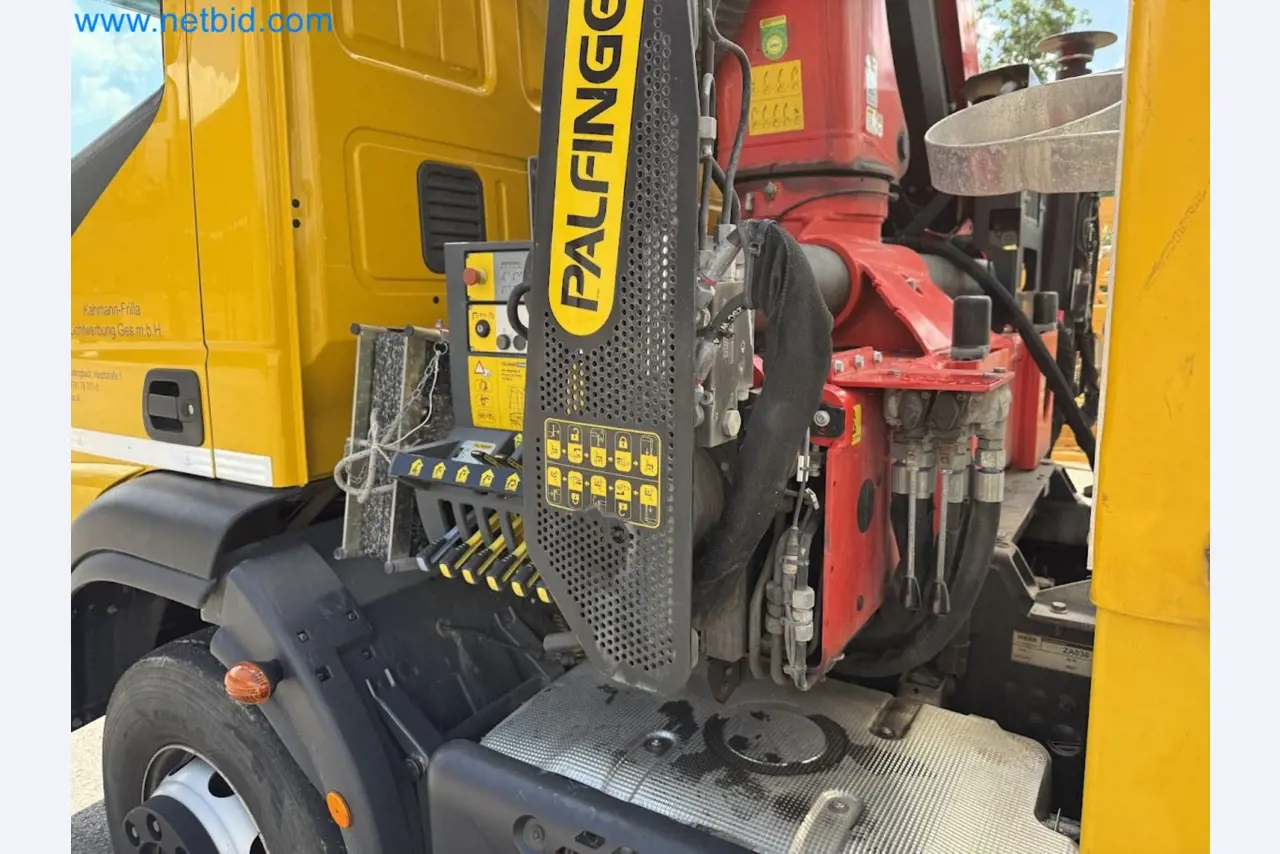 IVECO 160-320 Eurocargo truck with Palfinger PK 18002-EH B Power Link Plus loading crane-61