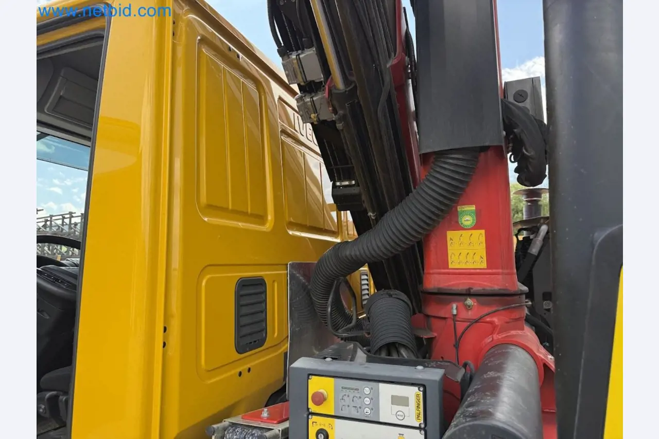 IVECO 160-320 Eurocargo truck with Palfinger PK 18002-EH B Power Link Plus loading crane-65
