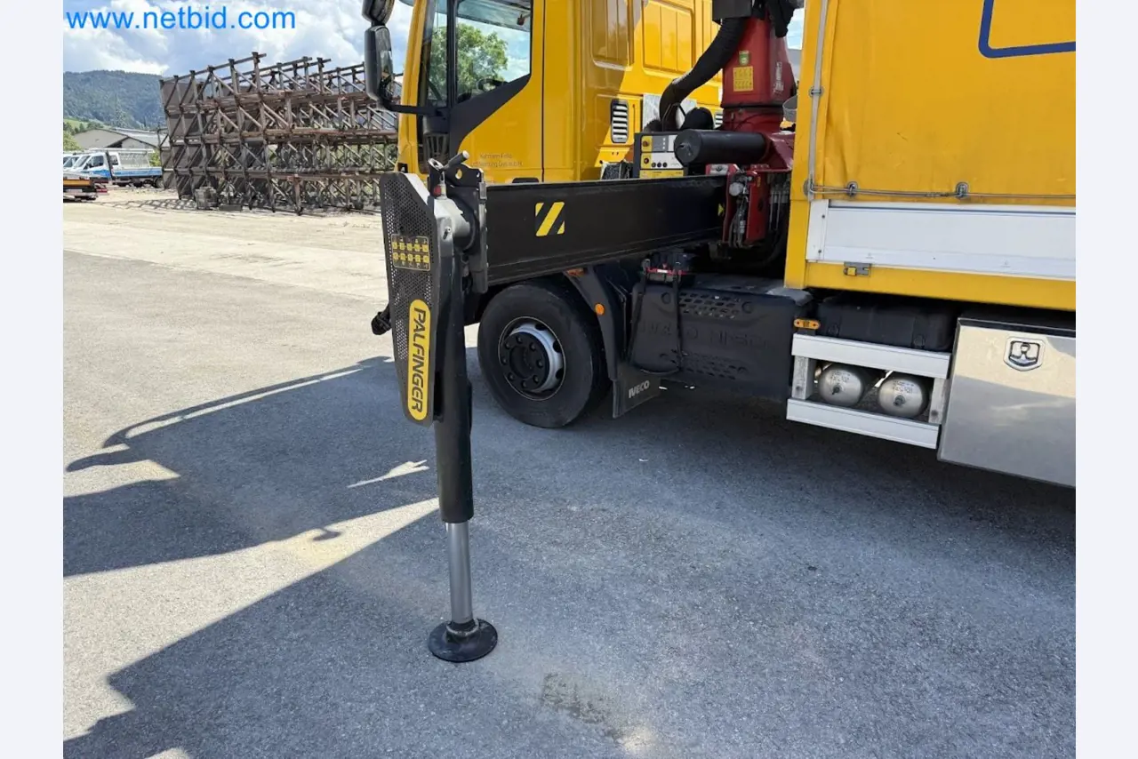 IVECO 160-320 Eurocargo truck with Palfinger PK 18002-EH B Power Link Plus loading crane-7